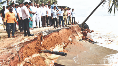 Karnataka: Pay relief to calamity-affected, says Congress