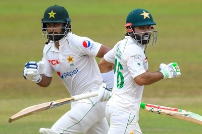 Shafique firm as Pakistan need 44 more to beat Sri Lanka