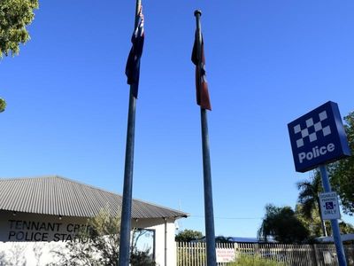 Chemist staff foil alleged NT armed robber