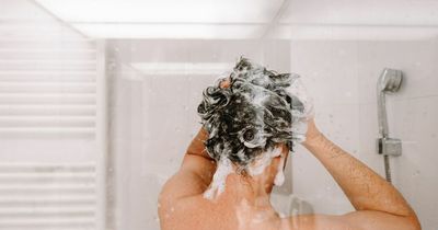 Experts warn sunburnt Brits to avoid three common shower mistakes after heatwave