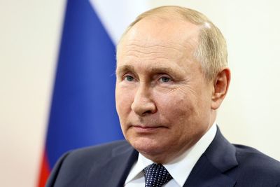 Vladimir Putin wants Russia life expectancy to increase to 78, in same year he turns 78