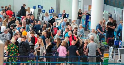 Around 1m holidaymakers to travel from UK airports this weekend on 5,076 flights