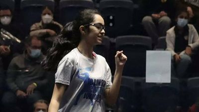 Badminton's loss is squash's gain: Teenager Anahat Singh set for Commonwealth Games debut