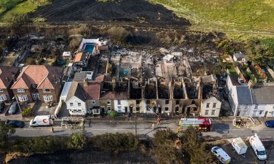 UK faces more wildfires, says minister – but government delays plan for emergencies