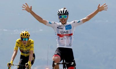 Tour de France: Pogacar wins stage 17 as Vingegaard holds on and Thomas fades