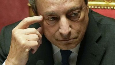 Italy PM resigns as coalition falls apart