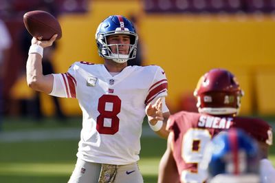 Mike Garafolo thinks Giants QB Daniel Jones will thrive in 2022 … or does he?