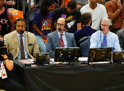 Jeff Van Gundy applauds Rafael Stone, Stephen Silas for Houston’s rebuild