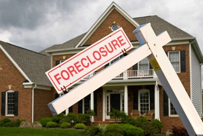 How Short Sales and Foreclosures Affect Your Taxes