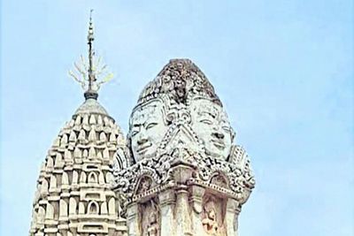 Explore Sukhothai with Siam Society