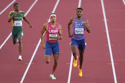 Matt Hudson-Smith eases into 400m final at World Athletics Championships