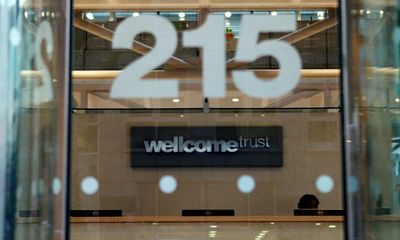 Wellcome Trust sells stakes in large oil and mining companies