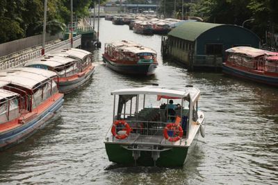 Boat service along Khlong Saen Saeb suspended