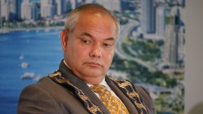 Gold Coast mayor Tom Tate engaged in misconduct by interfering with disciplinary proceedings, Councillor Conduct Tribunal finds