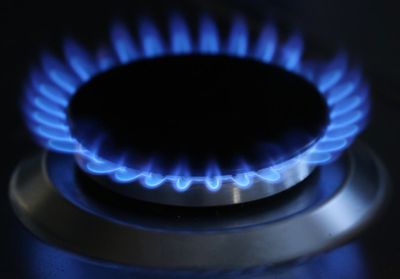 Energy bills: Britons’ simple changes save £22 a month