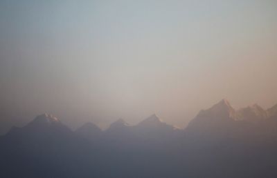 Nepali Sherpa sets climbing record on Pakistan mountain