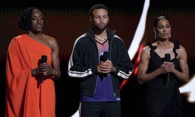 ‘She’s one of us’: Curry and Rapinoe urge action on Griner detention at ESPYs