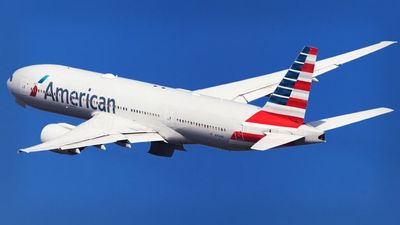 American Airlines Stock Slides On Q2 Profit Miss, Reduced Capacity Plans