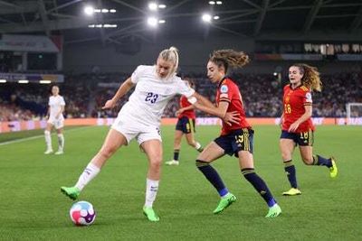 Alessia Russo makes case for Plan B as England ponder Ellen White conundrum
