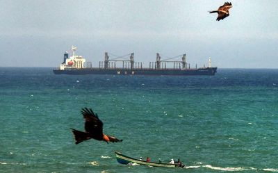 Kerala to oppose decision to stop crew change at Vizhinjam