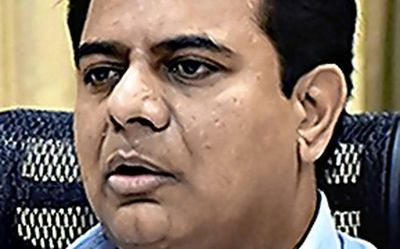 Kishan showing false stats on flood relief: KTR