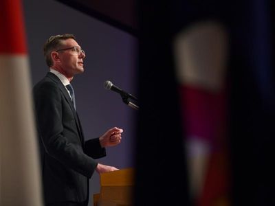 Premier sells Japan on NSW green hydrogen