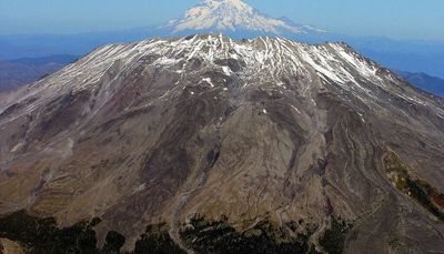 A dangerous volcano can teach us something about national solidarity