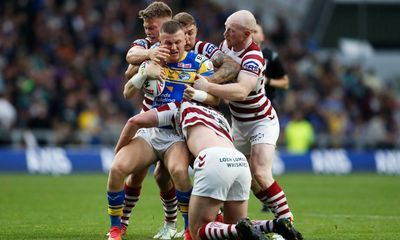 Leeds and Newman dismantle Wigan to crash back into the playoff picture