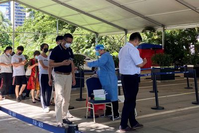 China's Shenzhen reports 7 symptomatic, 13 asymptomatic COVID cases for July 21