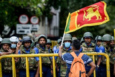 Sri Lanka troops demolish main protest camp
