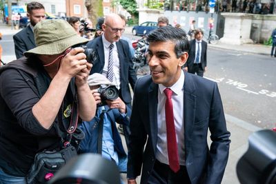 Rishi Sunak ‘challenged the system’ and flew home to stop December Covid lockdown