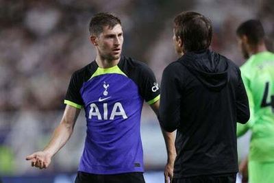 Ben Davies facing race against time to be fit for Tottenham’s Premier League opener after ankle injury