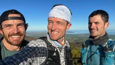 Heysen Trail record smashed as endurance runners complete 1,200km journey in 12 days