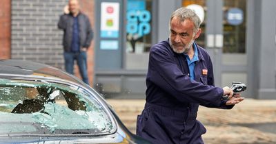 ITV Corrie spoilers as Kevin is involved in a car smash-up