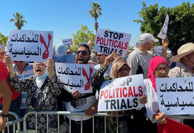 Opponents of Tunisia’s new referendum unable to unite before vote