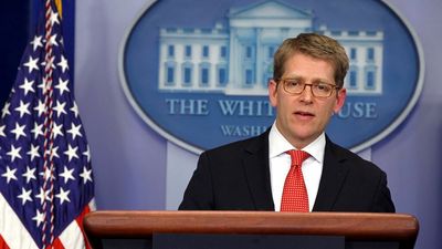 Former White House press secretary Jay Carney hops from Amazon to Airbnb