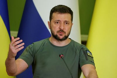 Ukraine's Zelenskiy says cease-fire with Russia, without reclaiming lost lands, will only prolong war - WSJ