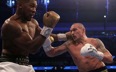 Boxing’s heavyweight title plot thickens