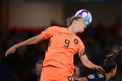 Netherlands 'positive' Miedema will be fit to face France