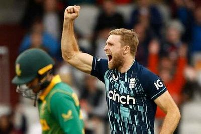 David Willey hits out at South Africa gamesmanship but says ‘mother cricket’ haunted tourists as England win