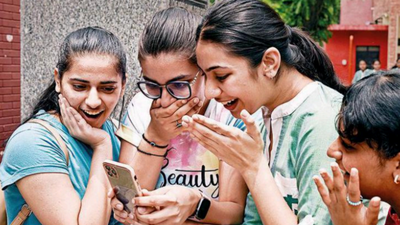 Class X: Girls outperform boys, private schools do well