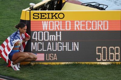 McLaughlin smashes world record to win world 400m hurdles