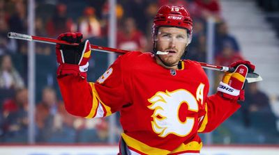 Panthers Acquire Tkachuk From Flames for Huberdeau
