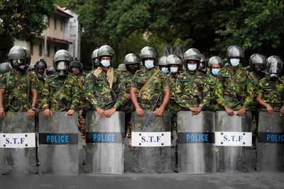 Sri Lankan president urged not to use force on protesters