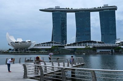 Singapore hotel room rates at 6-year high
