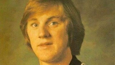 Collingwood mourns death of 'dashing defender' Billy Picken from Magpies Team of the Century