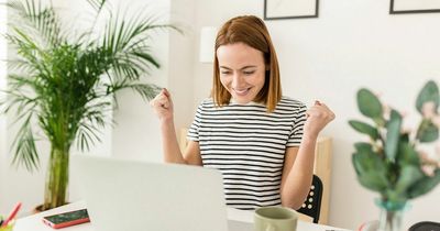 CV expert's crucial font and layout tips - and best time to apply for jobs