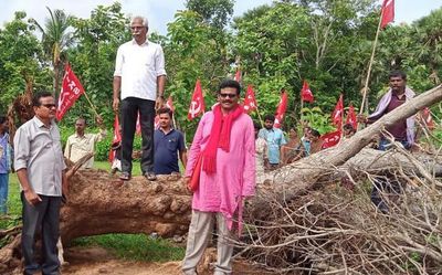 Andhra Pradesh: mafia trying to grab Narayanapuram lands with false documents, alleges CPI(M) State Secretary
