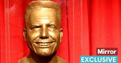 America's Got Talent judge Simon Cowell destroys 'hideous' statue which left him 'livid'