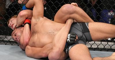 Paddy Pimblett chokes out Jordan Leavitt for third successive UFC victory